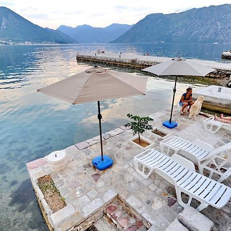 Apartments Kriva Ulica Kotor Habitación foto