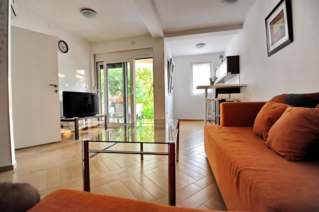 Apartments Kriva Ulica Kotor Habitación foto