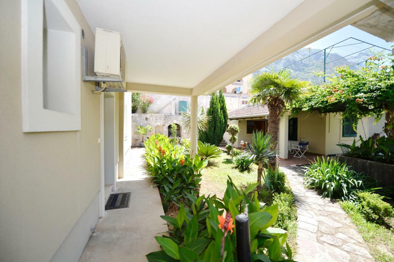 Apartments Kriva Ulica Kotor Exterior foto